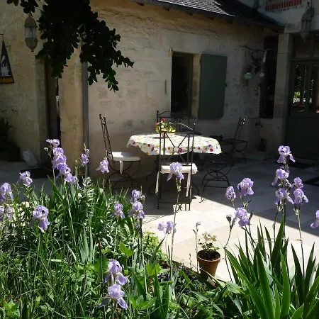 Bed and Breakfast En Bord De Loire Pouilly-sur-Loire Exterior foto