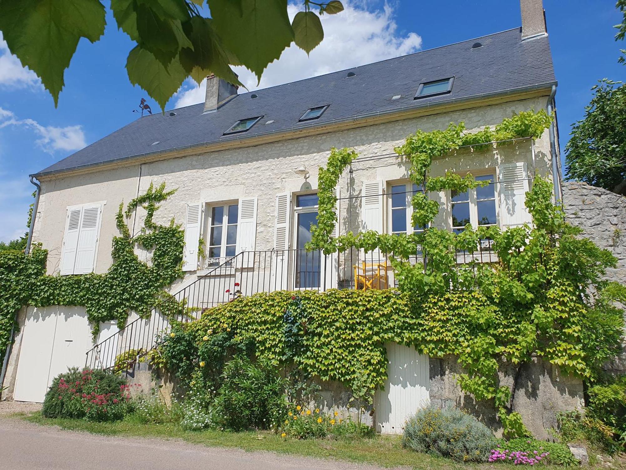 En Bord De Loire Frühstückspension *